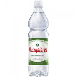 Woda 0,6l gaz. MUSZYNIANKA