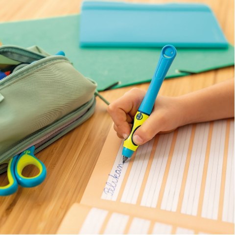 Pióro kulkowe Dla Praworęcznych Griffix neon fresh blue wkład Pelikan (400191571) Pióro kulkowe Dla Praworęcznych Griffix neon fresh blue wkład Pelikan (400191571)