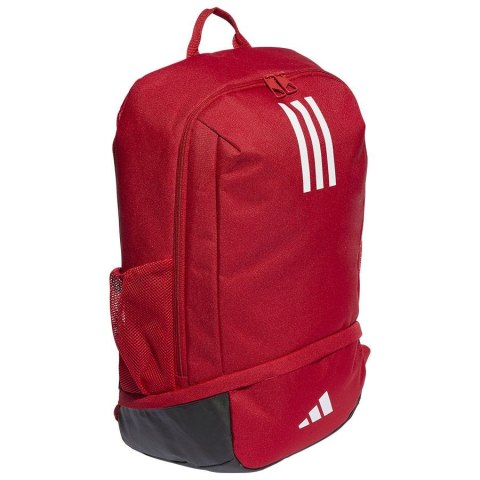 Plecak TIRO czerwony Adidas (IB8653) Plecak TIRO czerwony Adidas (IB8653)