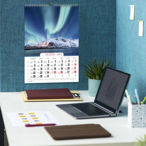 Kalendarz ścienny 16 stron wieloplanszowy A3 Press (PEJZAŻE) Kalendarz ścienny 16 stron wieloplanszowy A3 Press (PEJZAŻE)
